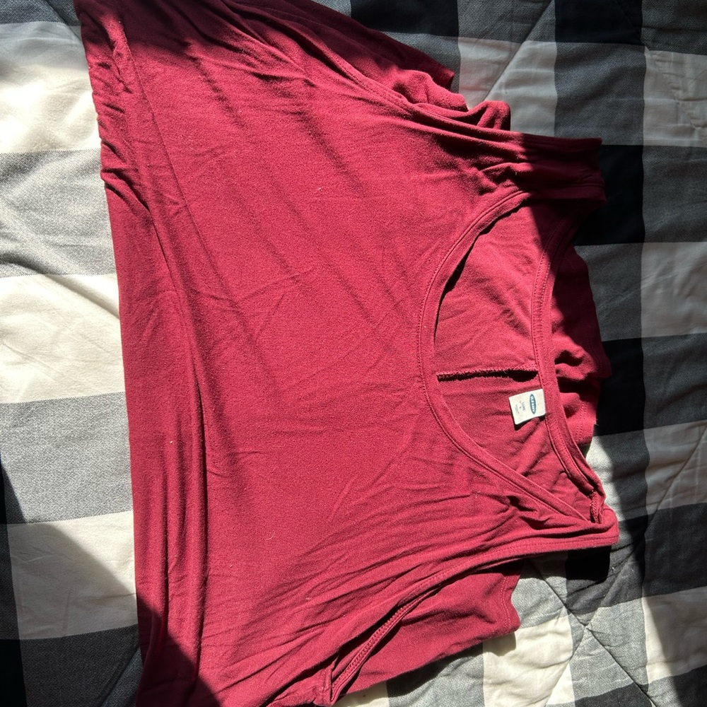 Red Sleeveless Top